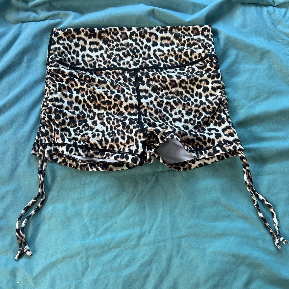 ZYIA High Waist Leopard Print Shorts